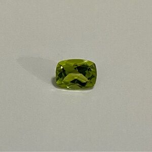 Gorgeous Peridot-Antique Cushion cut-1.44ct